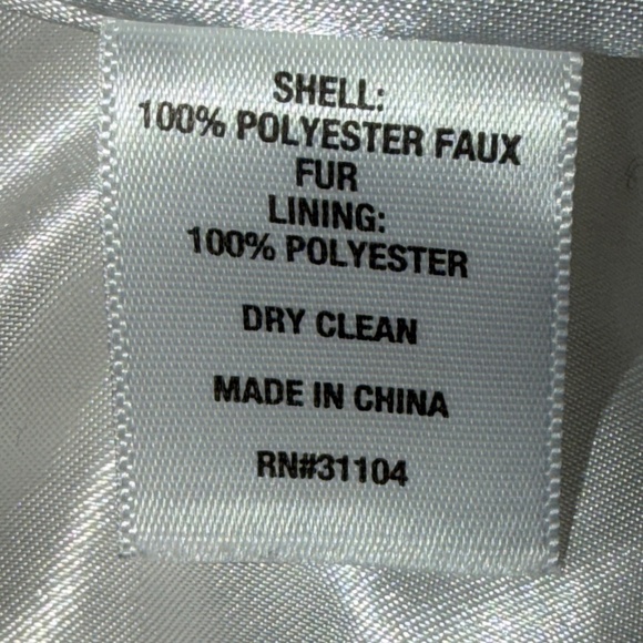 Crown & Ivy Kids Girls faux fur jacket coat, ivory, size large - Picture 4 of 10